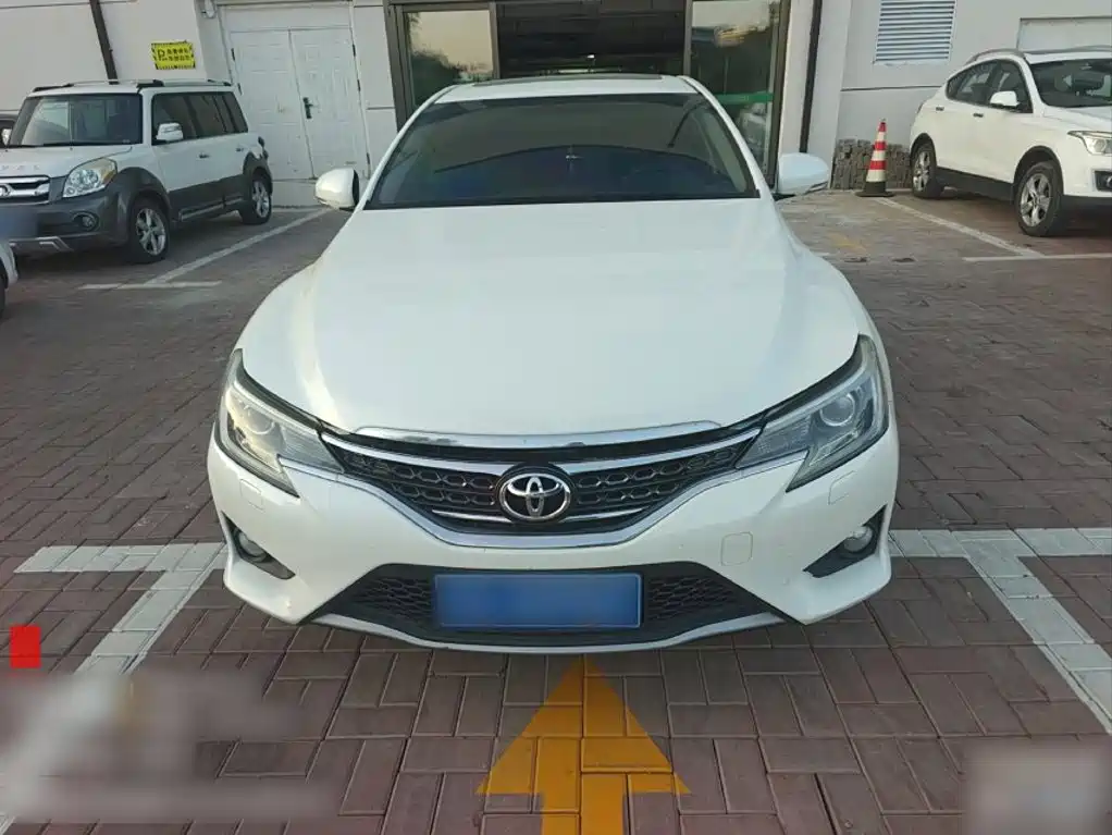 Toyota Reiz — миниатюра 23