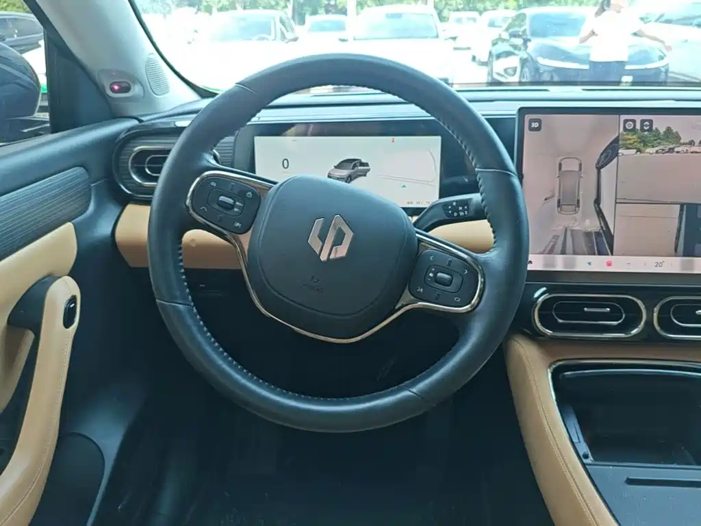 Leapmotor Leapmotor C11 — миниатюра 11