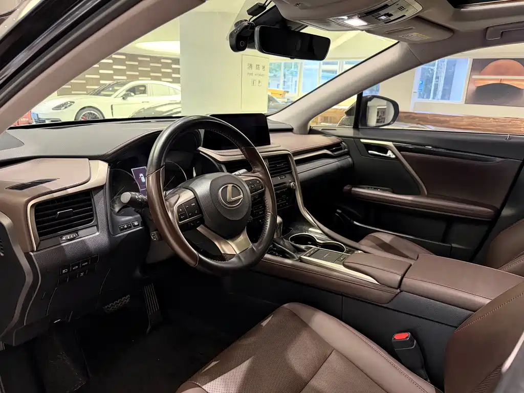 Lexus RX — миниатюра 12