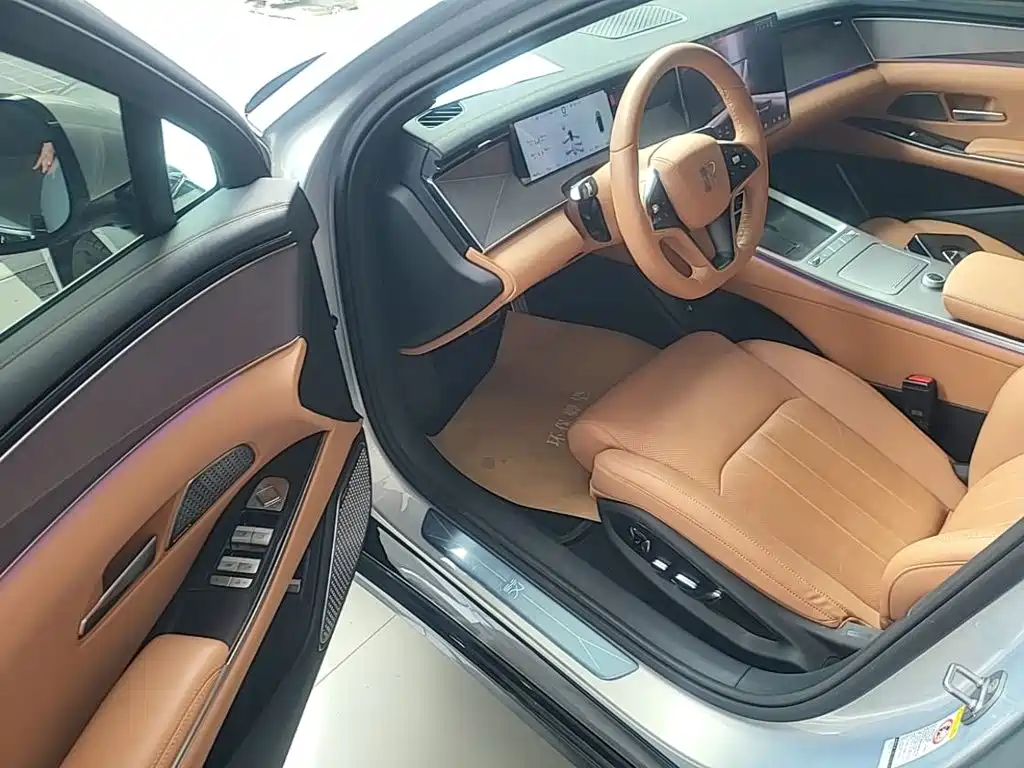BYD Хань Ли — миниатюра 15