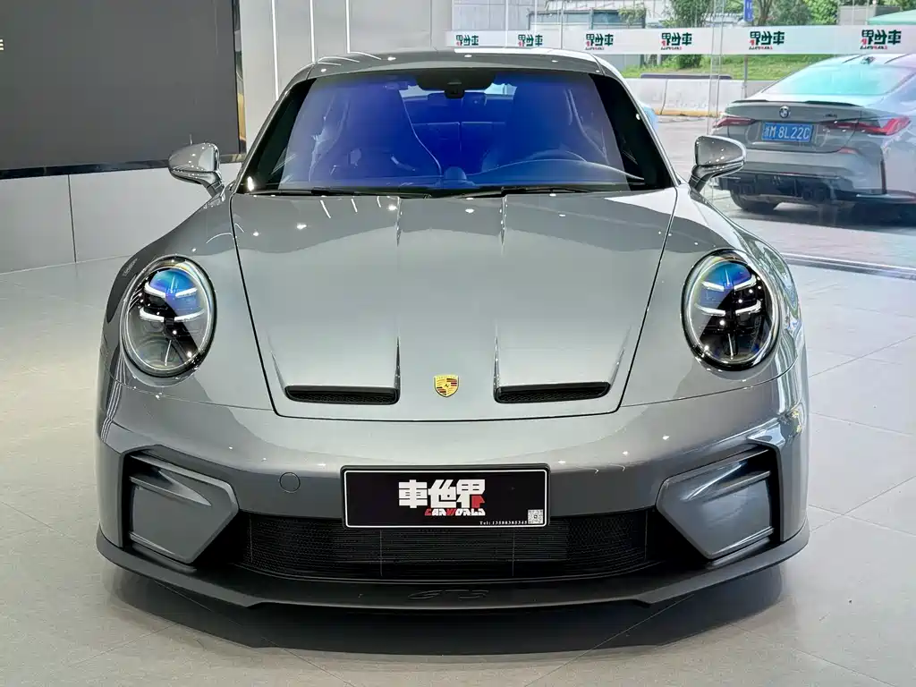 Porsche 911 2025