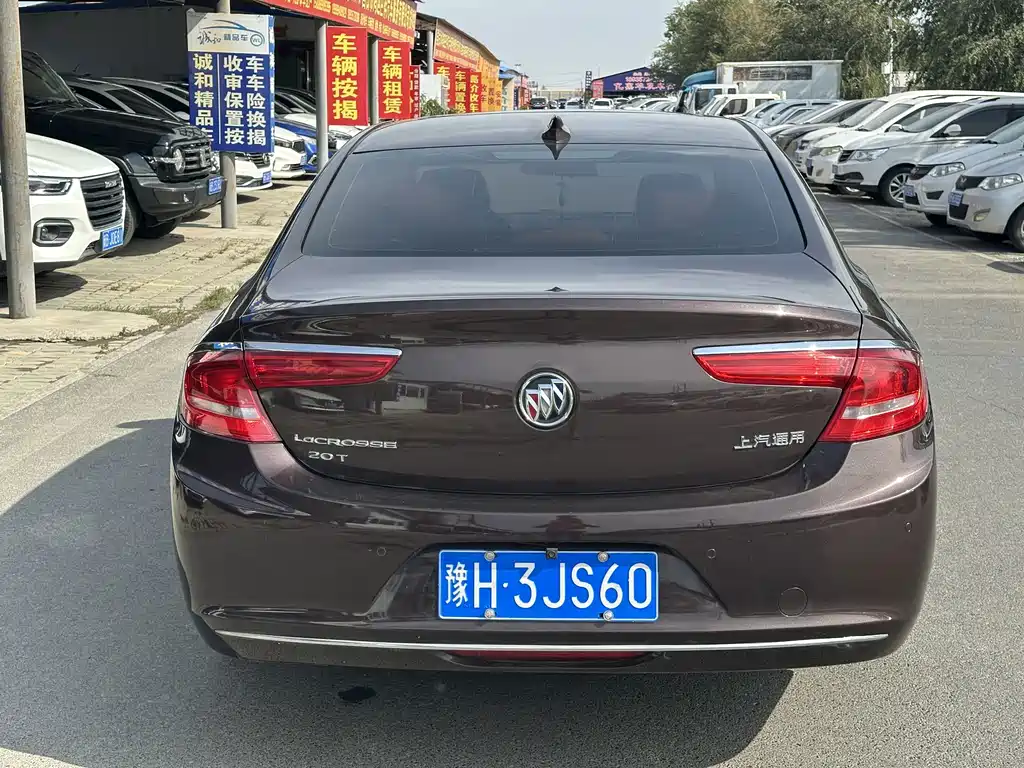Buick LaCrosse — миниатюра 8