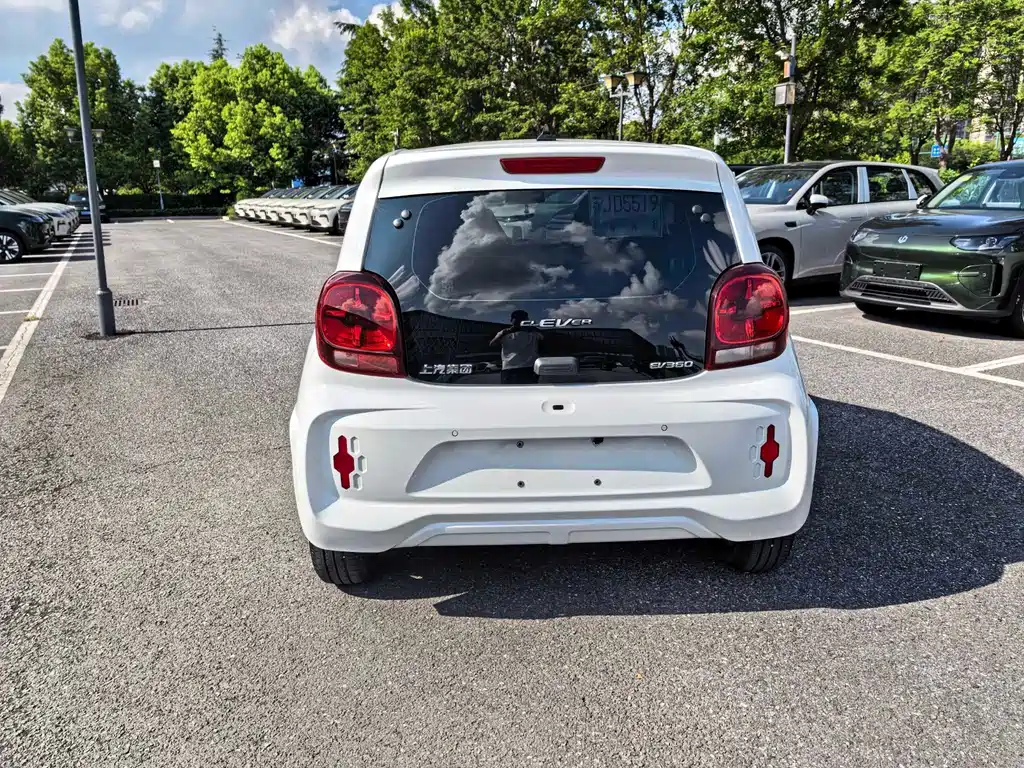 Roewe Clever — миниатюра 5