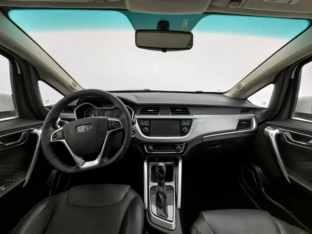 Geely Vision X3 — миниатюра 5