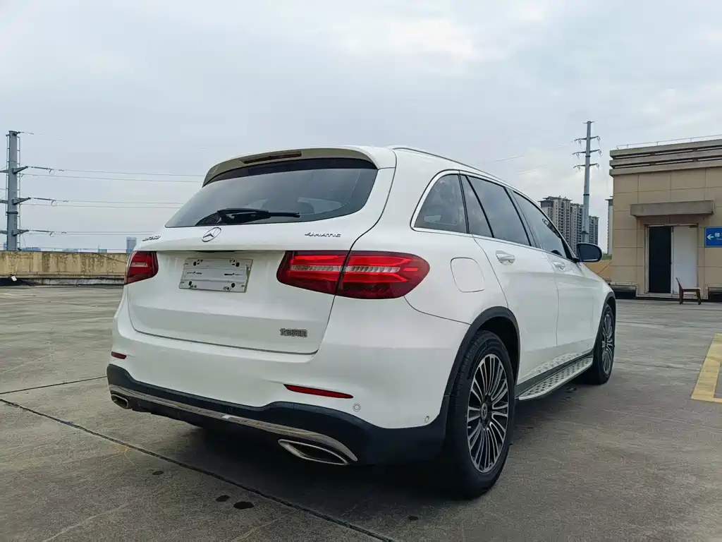 Mercedes-Benz GLC — миниатюра 9