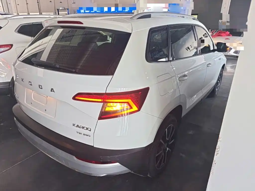 Skoda Karoq — миниатюра 7
