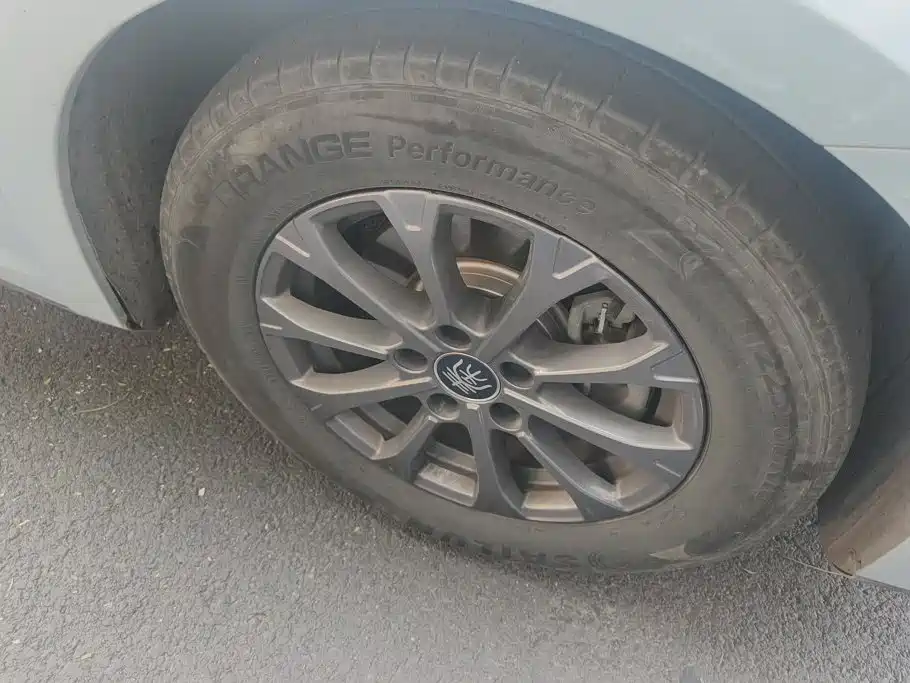 BYD Qin L — миниатюра 6