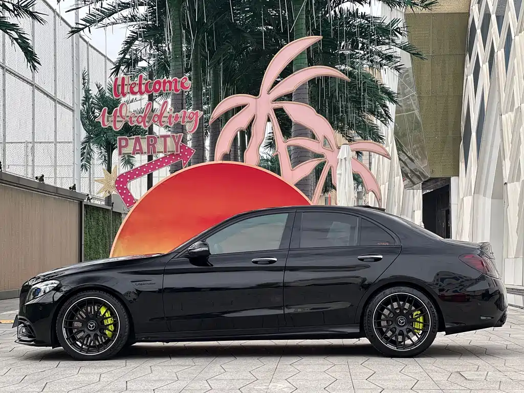 MERCEDES-BENZ C CLASS AMG