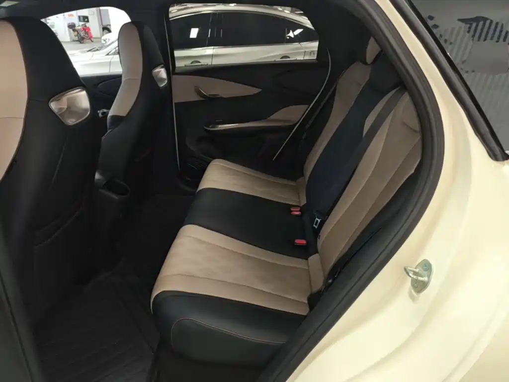 BYD Dolphin — миниатюра 17