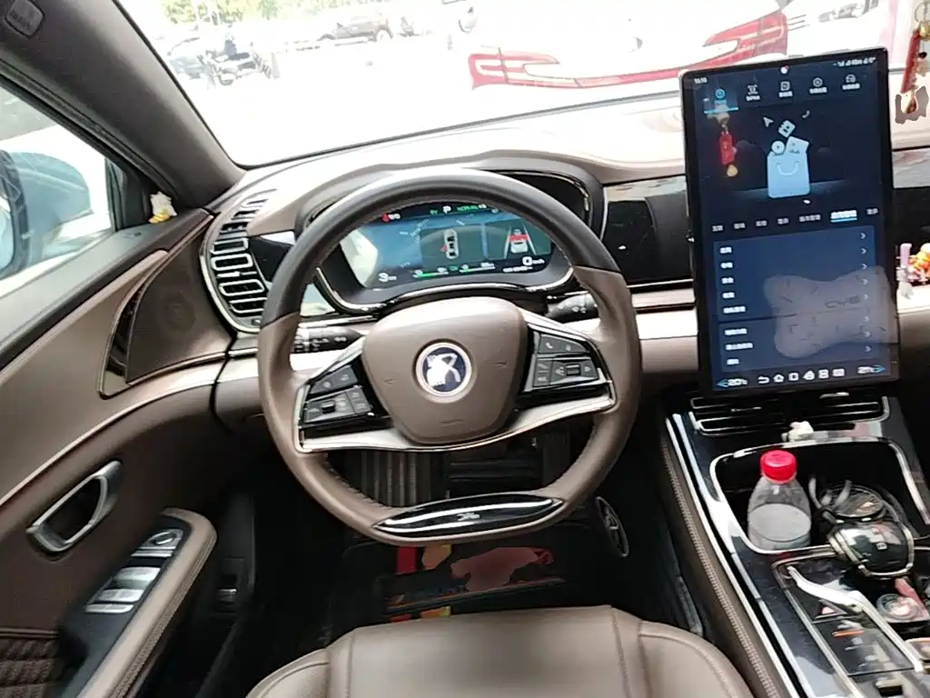 BYD Han — миниатюра 11