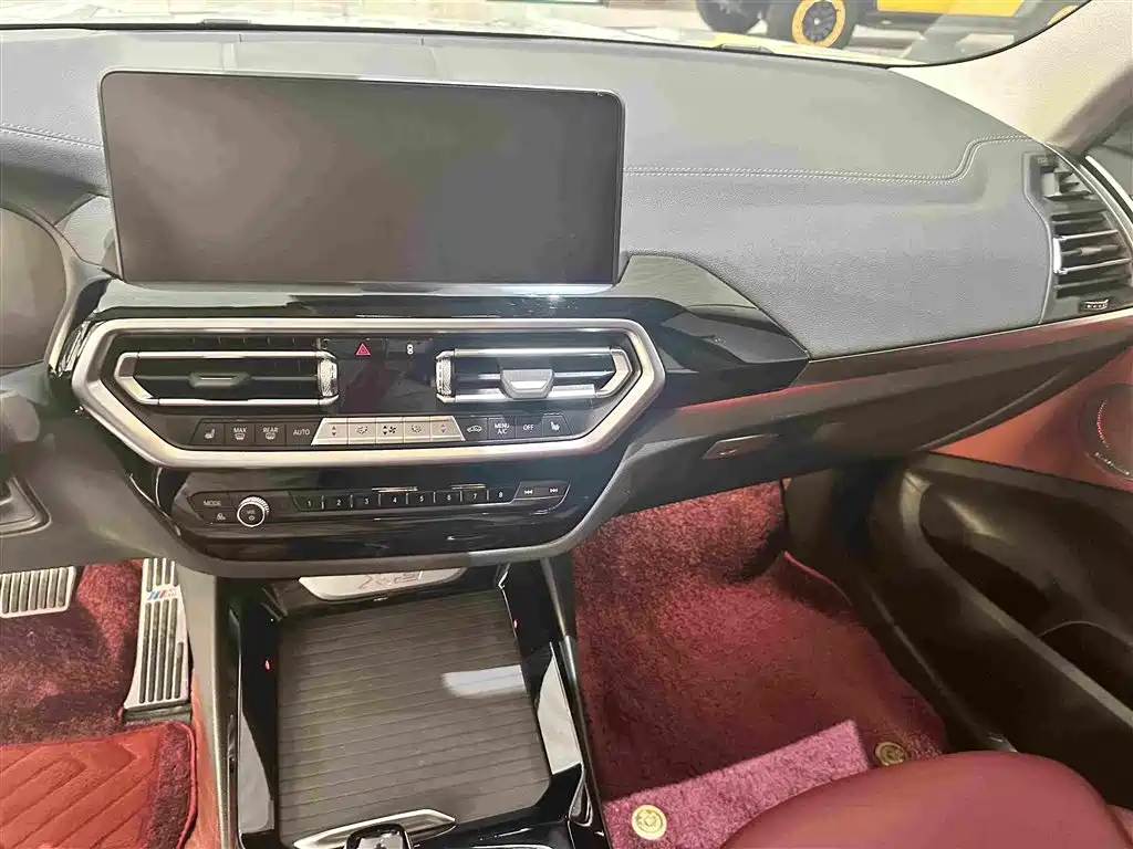 BMW X3 — миниатюра 9