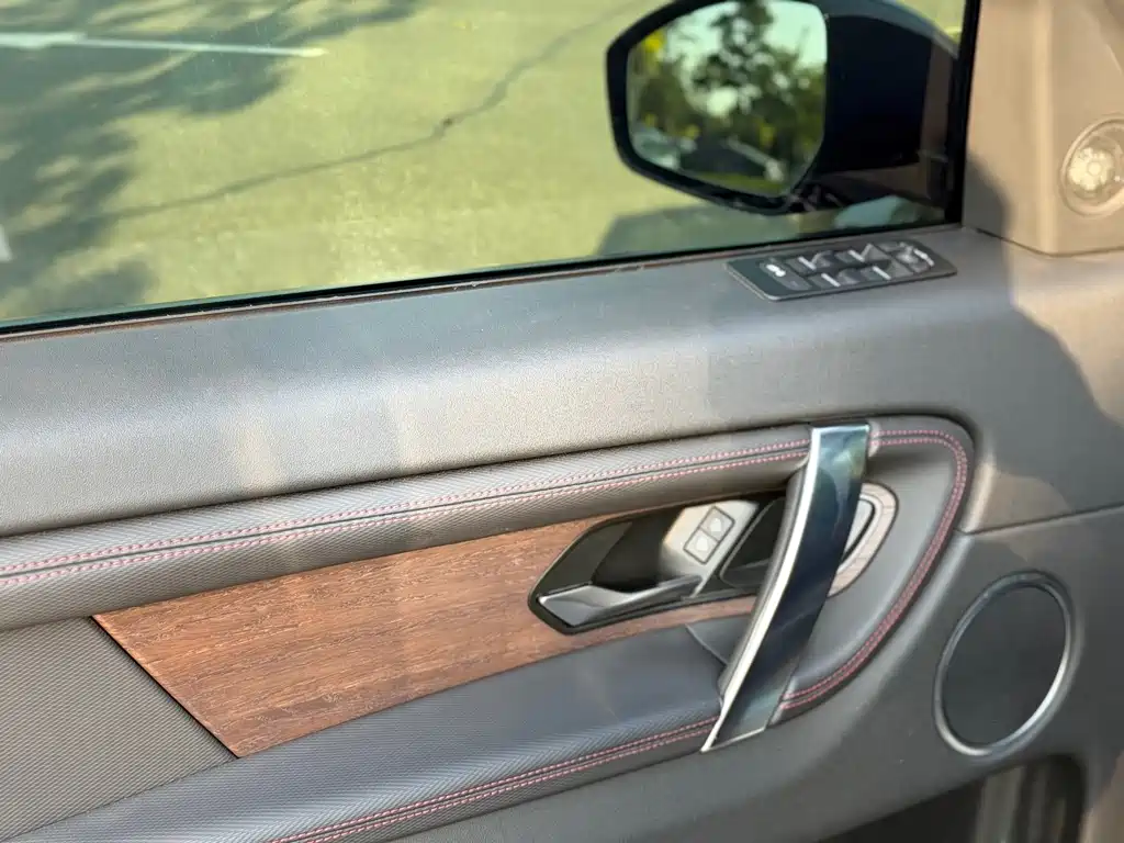 Land Rover Discovery Sport — миниатюра 9
