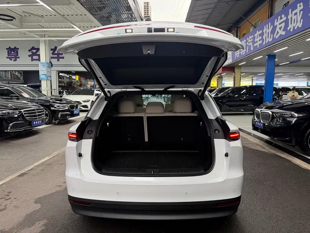 Li Auto Li i6 — миниатюра 20