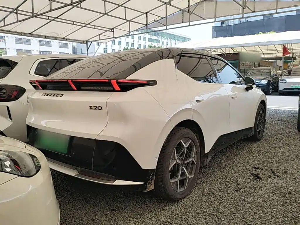 Lynk & Co Z20 — миниатюра 7