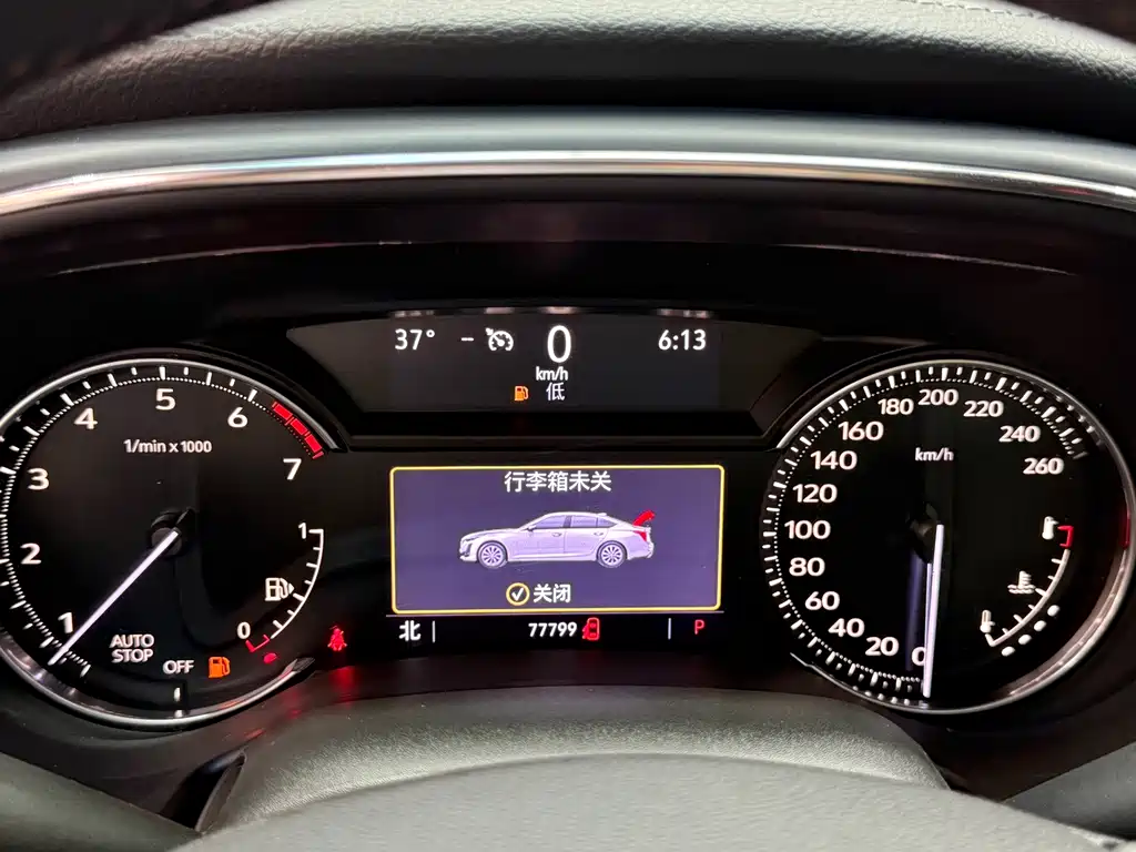 Cadillac CT5 — миниатюра 15