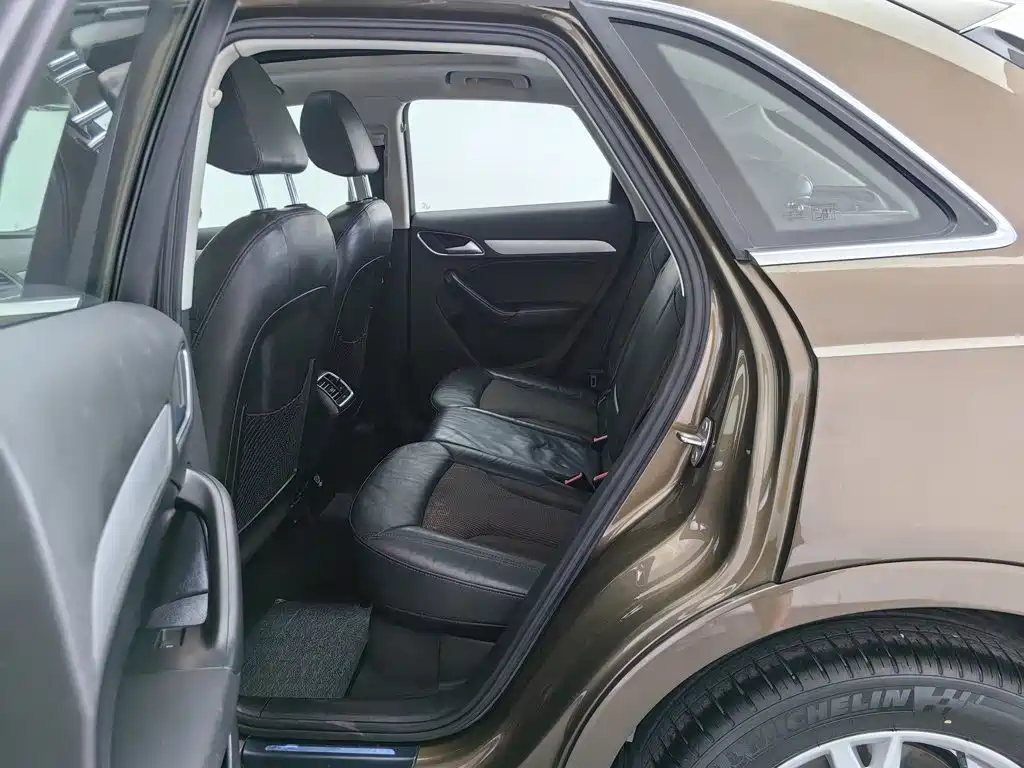 Audi Q3 — миниатюра 15