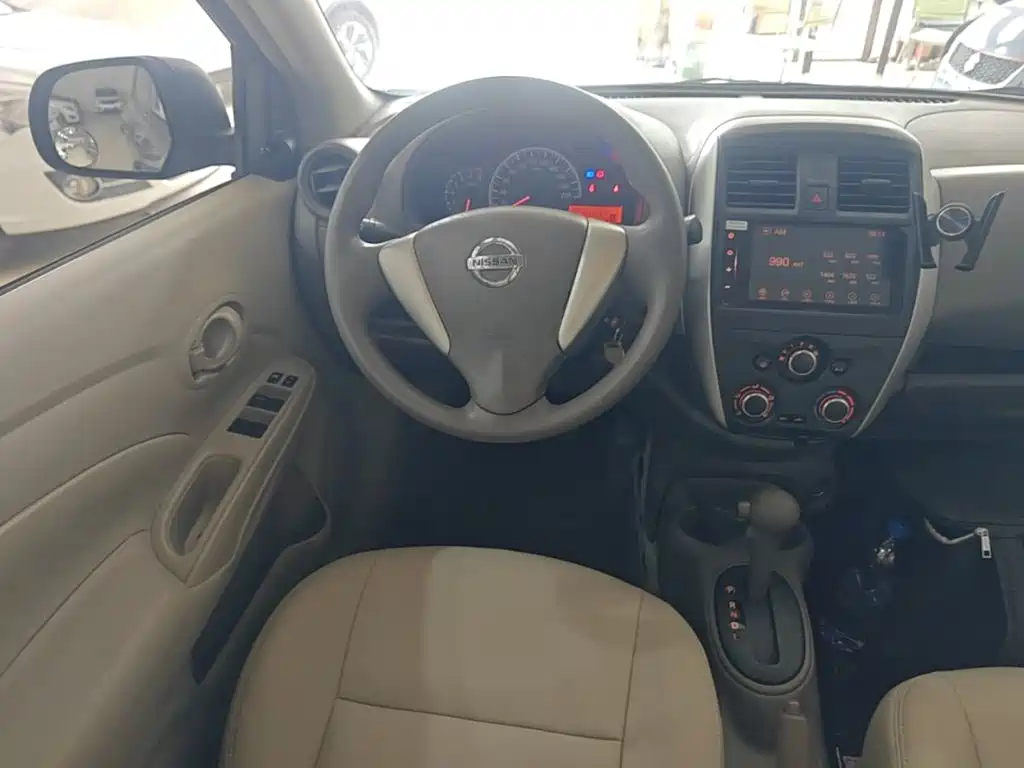 Nissan Sunny — миниатюра 11