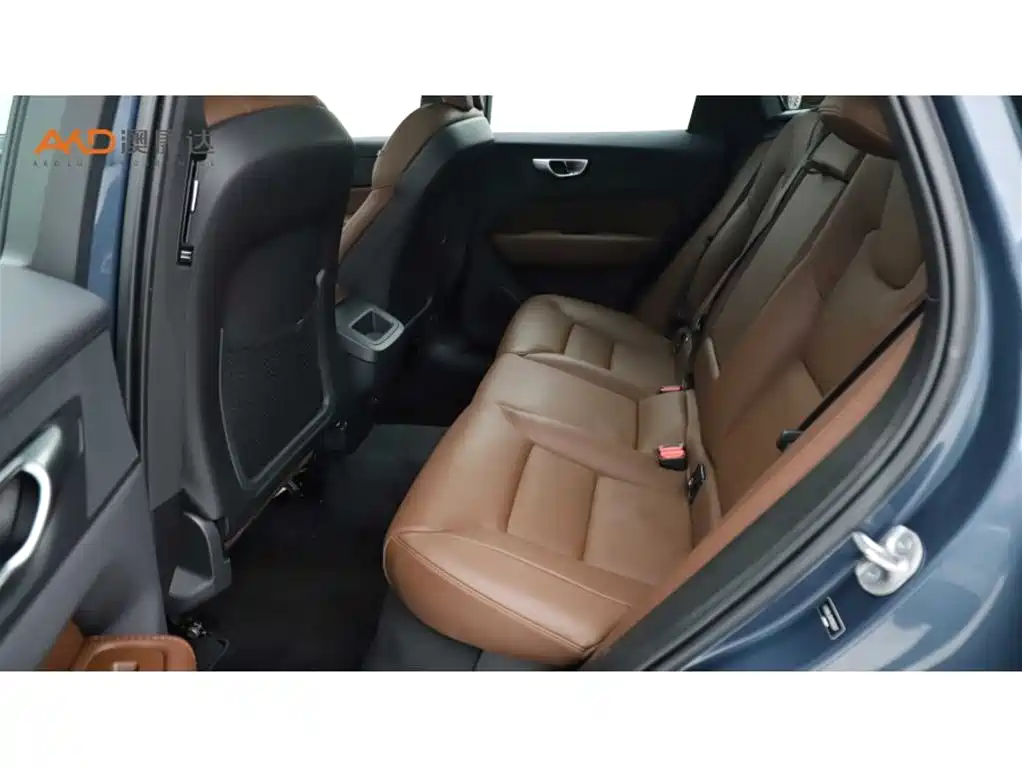 Volvo XC60 — миниатюра 7