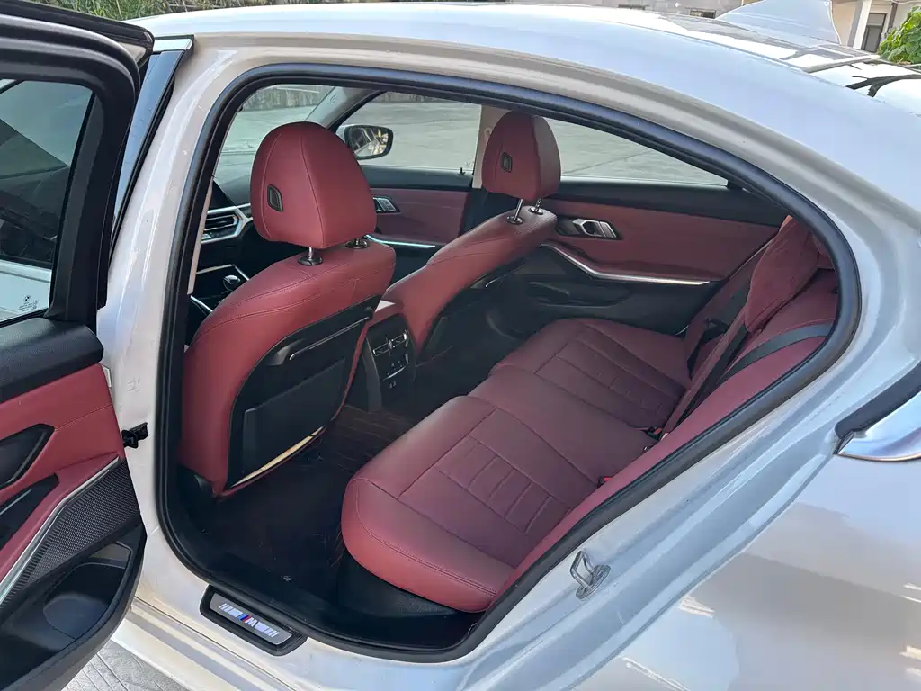 BMW 3 Series - фото 5