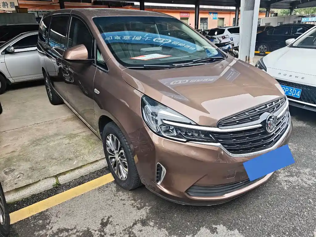Buick GL8 — миниатюра 3