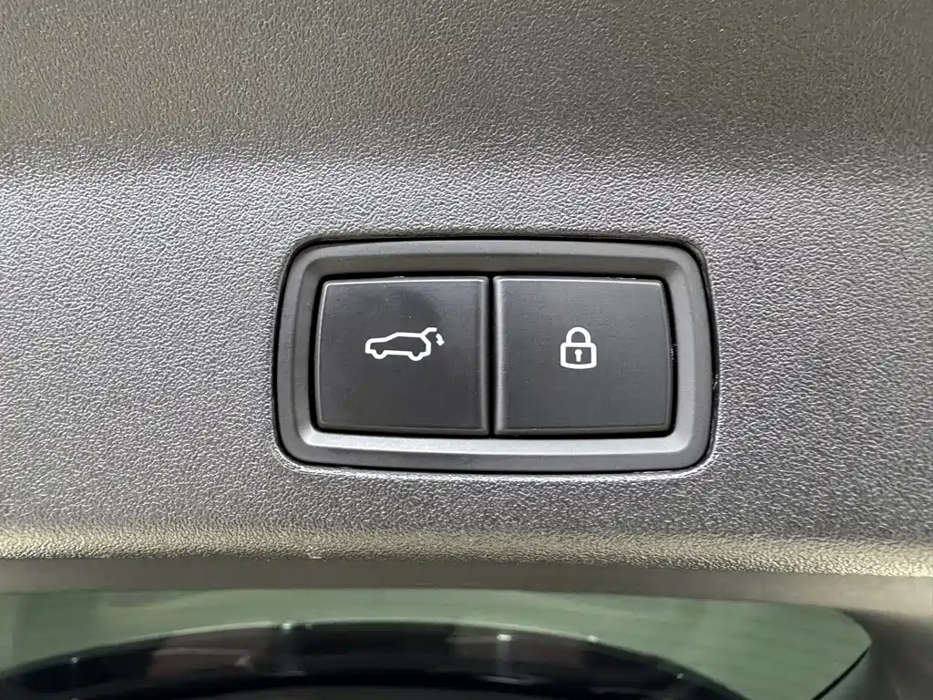 Li Auto Li L9 — миниатюра 20