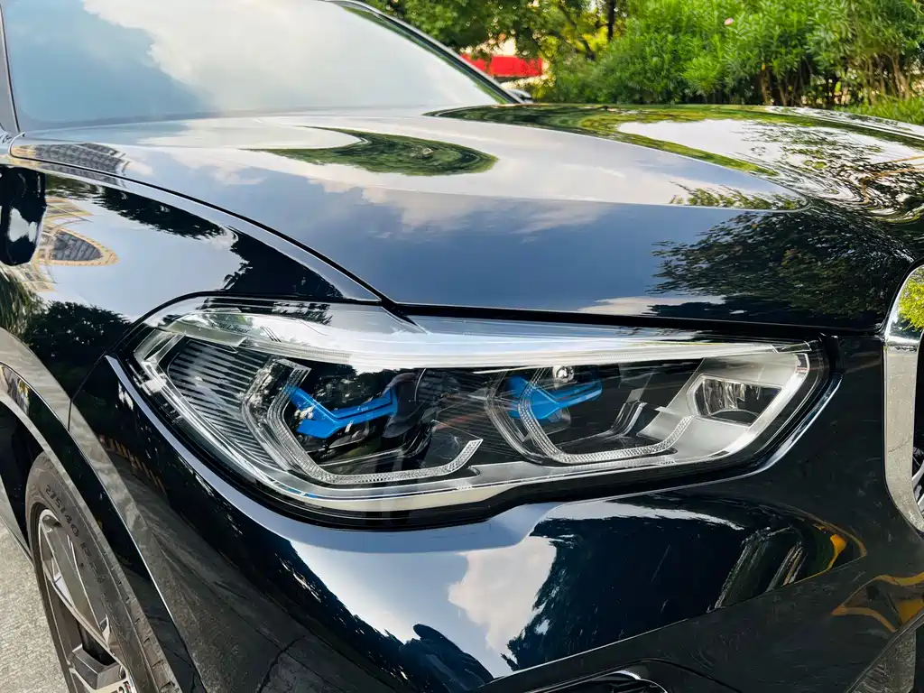 BMW X5 — миниатюра 8