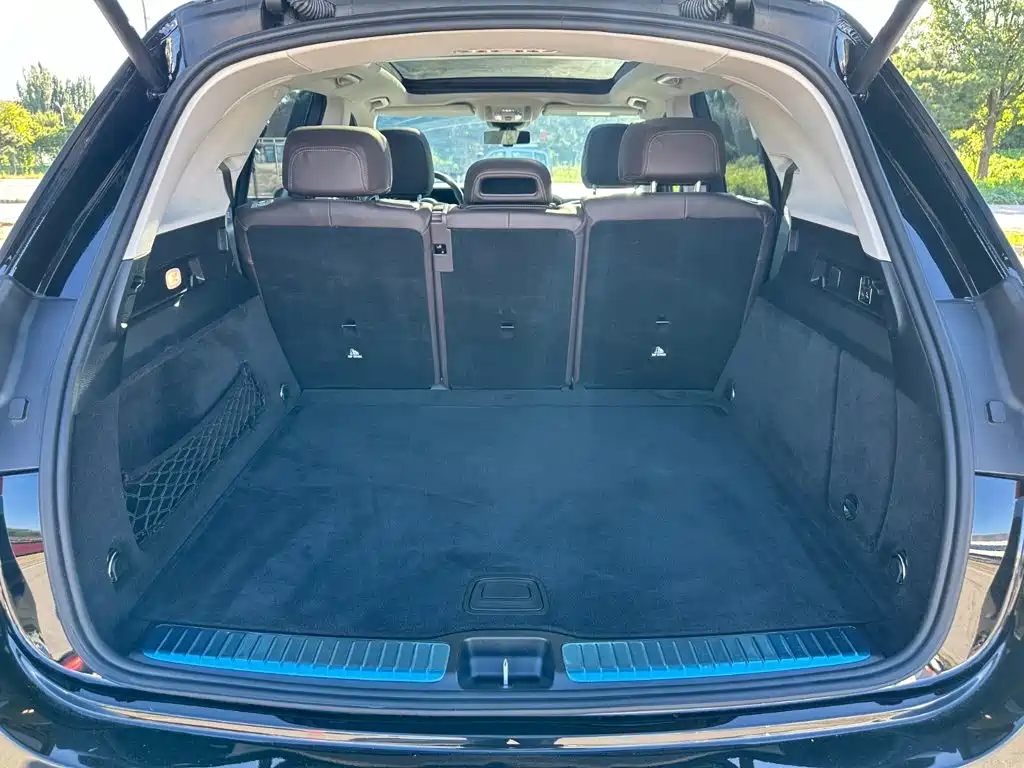 Mercedes-Benz GLE (Import) — миниатюра 8