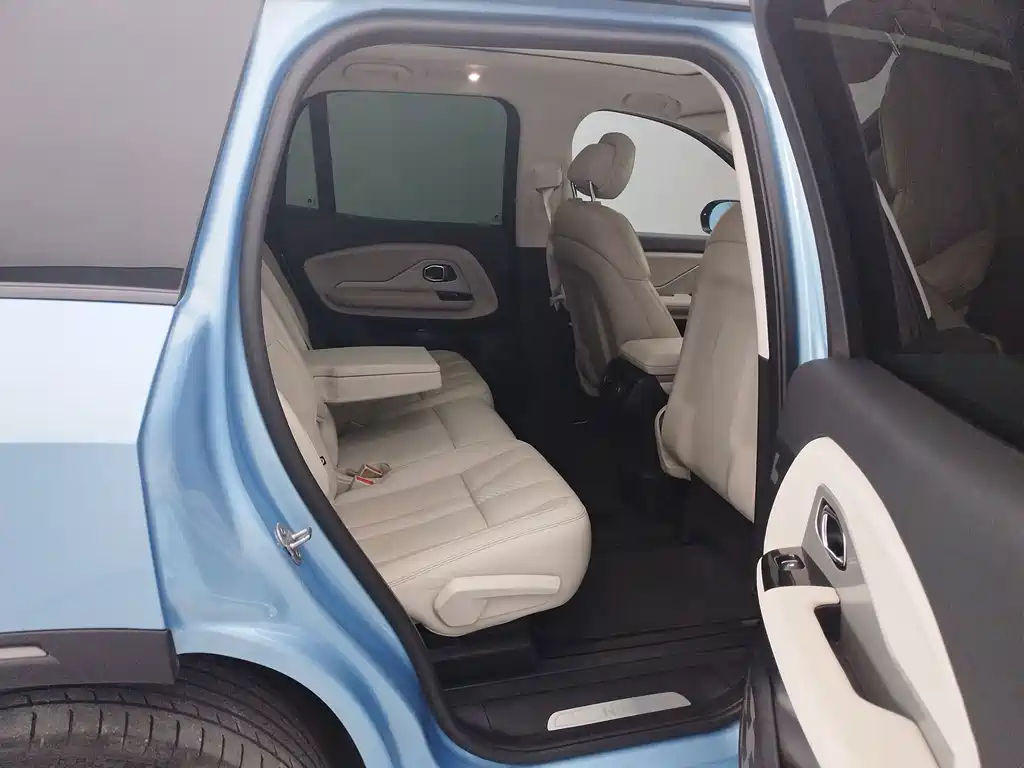 NIO ES8 — миниатюра 14