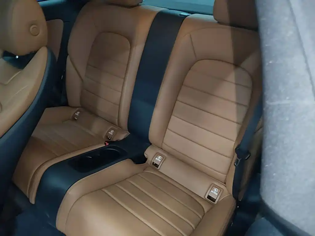 Mercedes-Benz C-Class (Import) — миниатюра 17