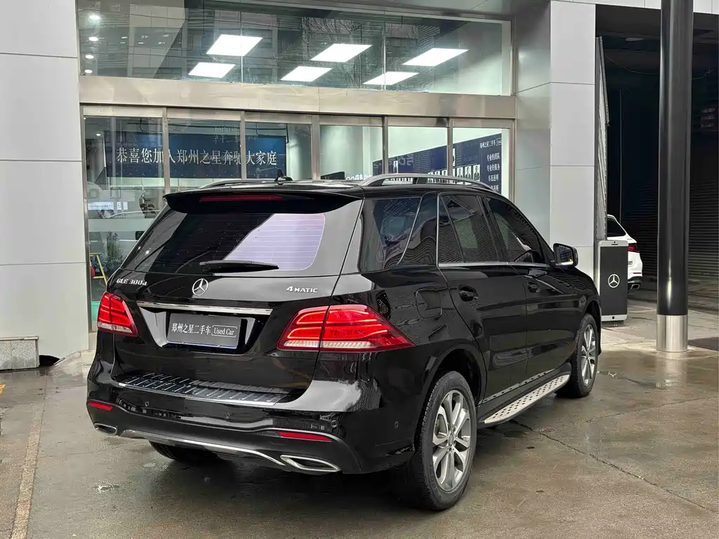 MERCEDES-BENZ GLE