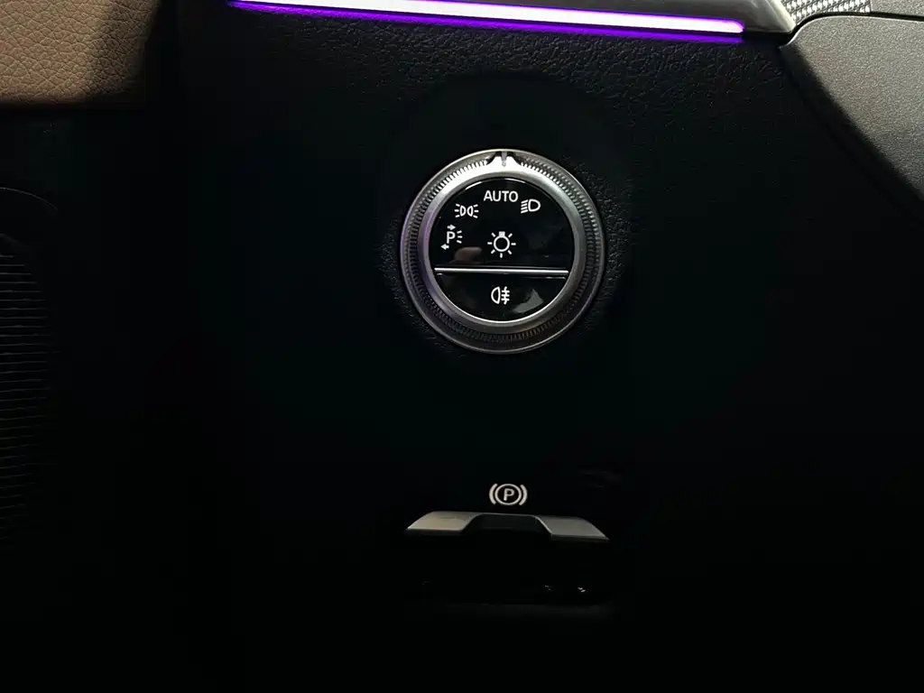 Mercedes-Benz CLE — миниатюра 13
