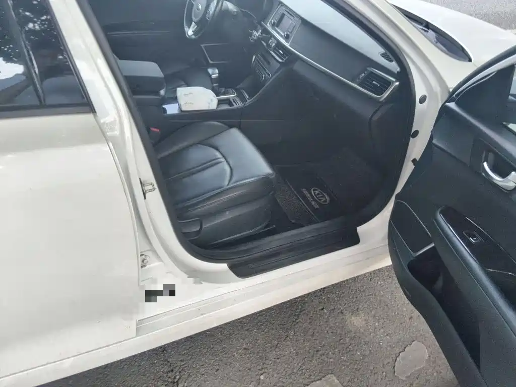 Kia K5 — миниатюра 18