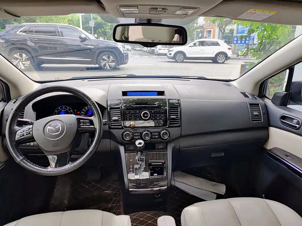 Mazda 8 — миниатюра 10