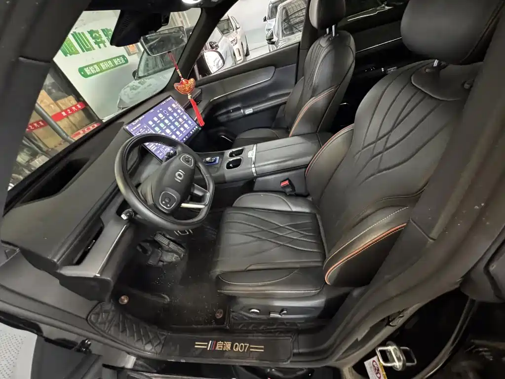 Changan Q07 2025 215