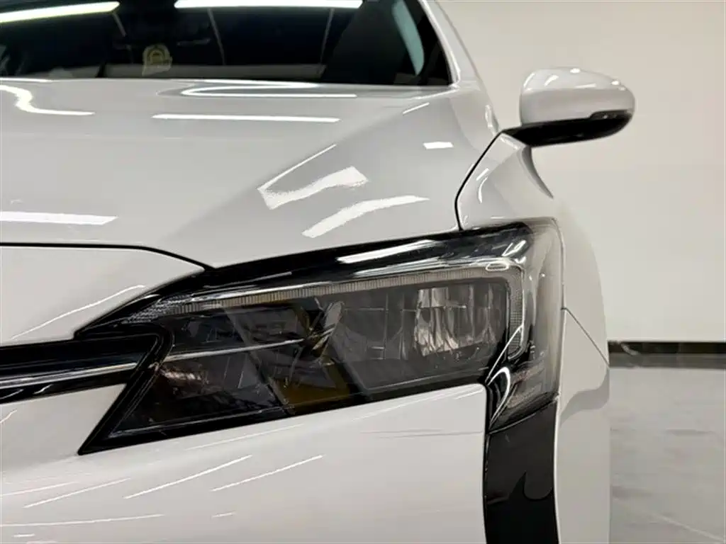 BUICK SLIGHTLY BLUE 6