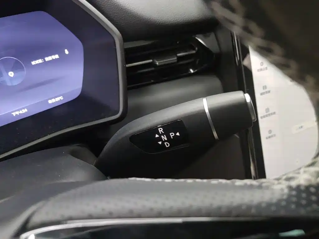 XPeng G3 — миниатюра 14