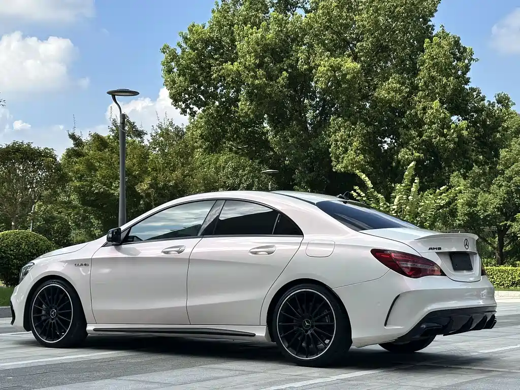Mercedes-Benz CLA AMG — миниатюра 4