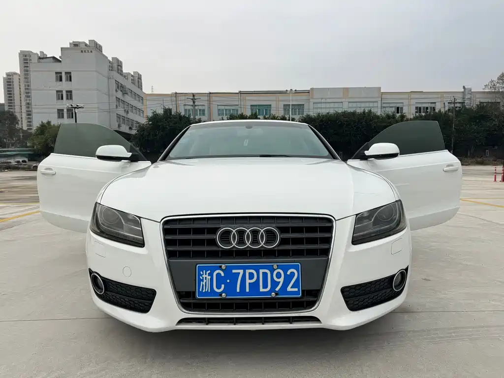 Audi A5 (Import) 2009