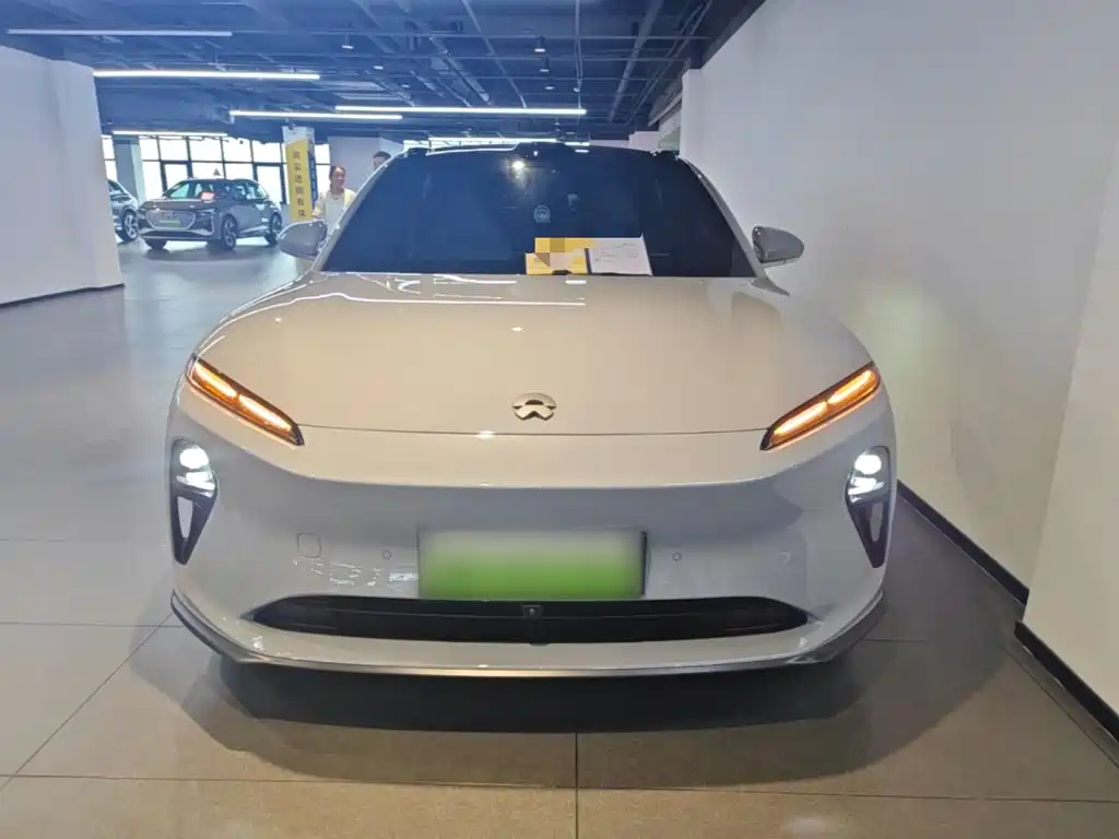 NIO ET5T — миниатюра 3
