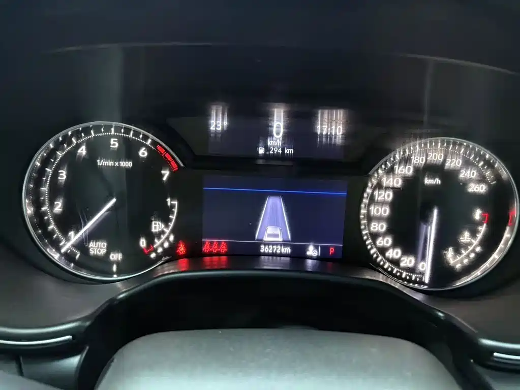 Cadillac CT5 — миниатюра 9