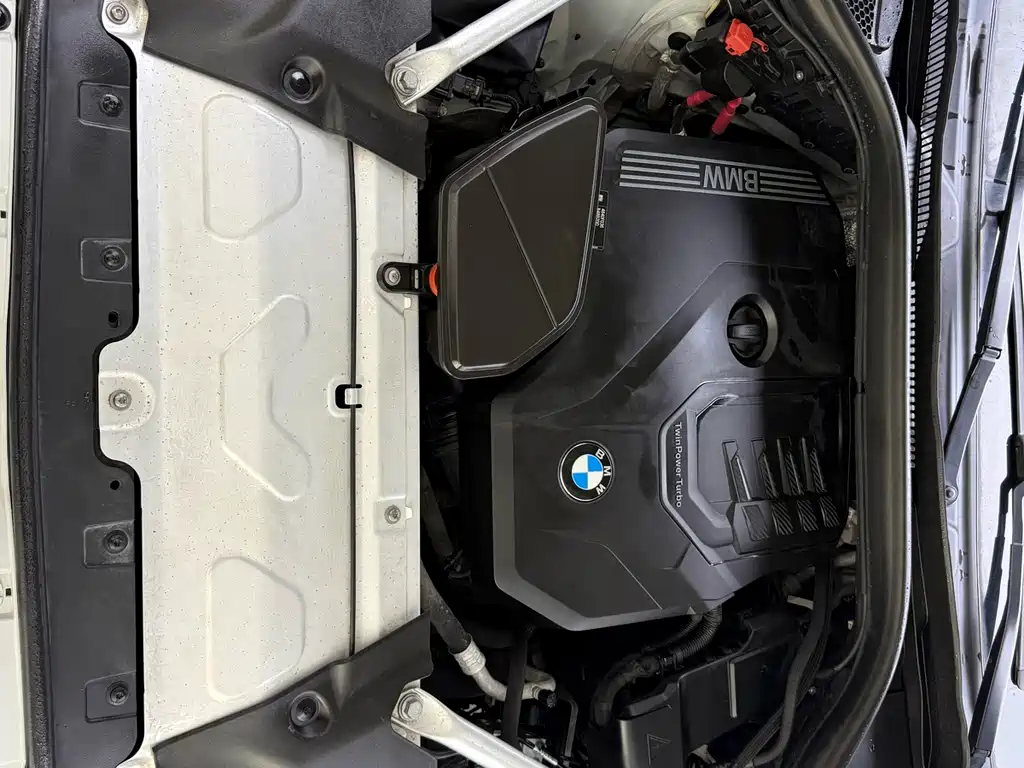 BMW X3 — миниатюра 8