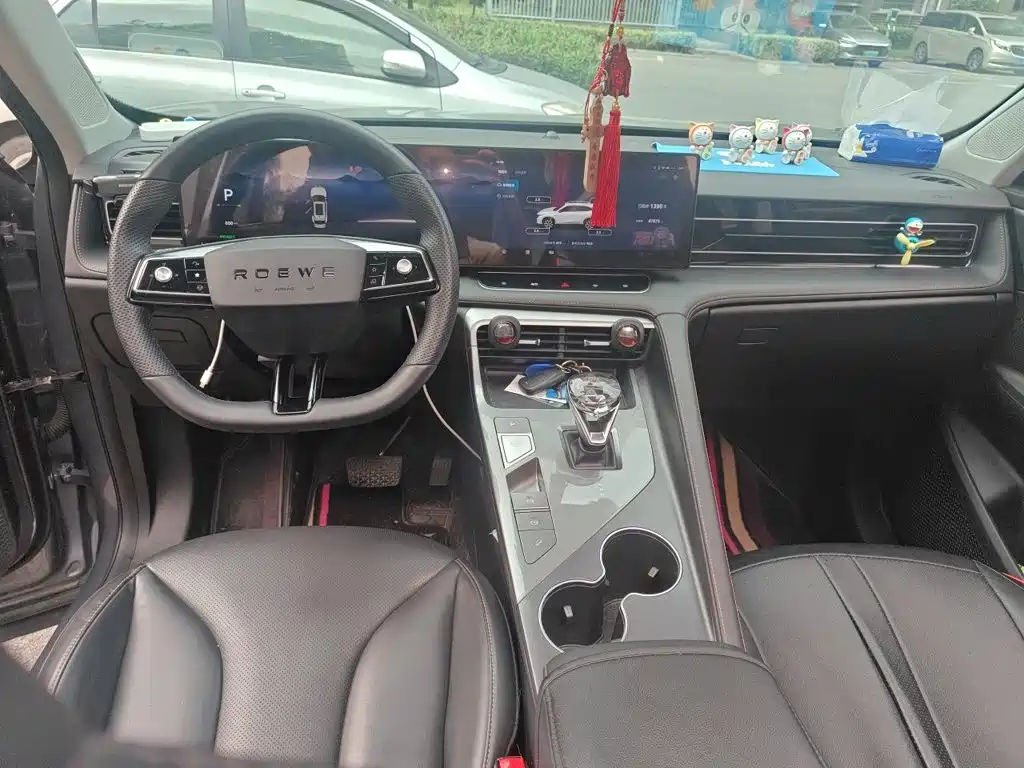 Roewe RX5 New Energy — миниатюра 6