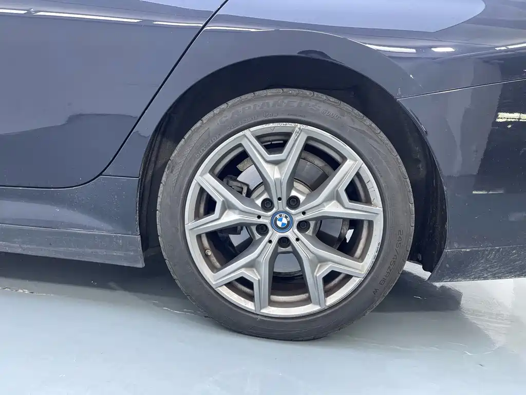 BMW i3 — миниатюра 11
