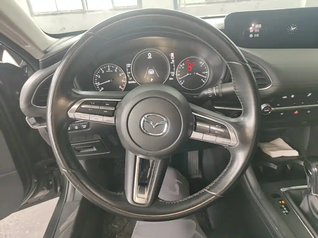Mazda 3 Axela — миниатюра 11