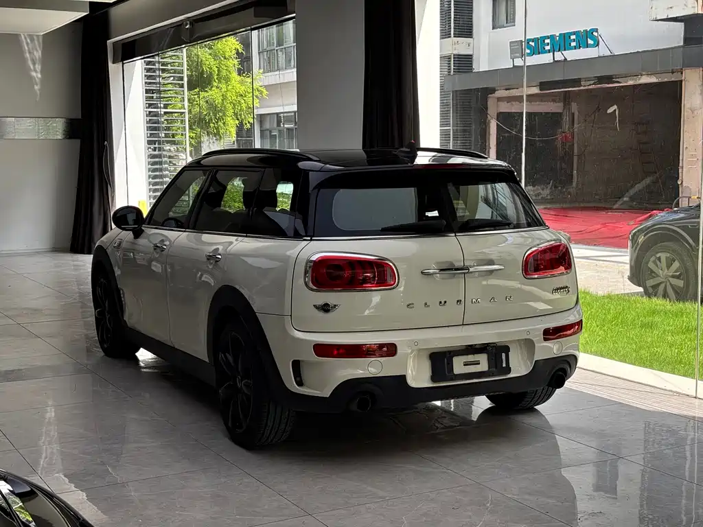 MINI Mini Clubman — миниатюра 5