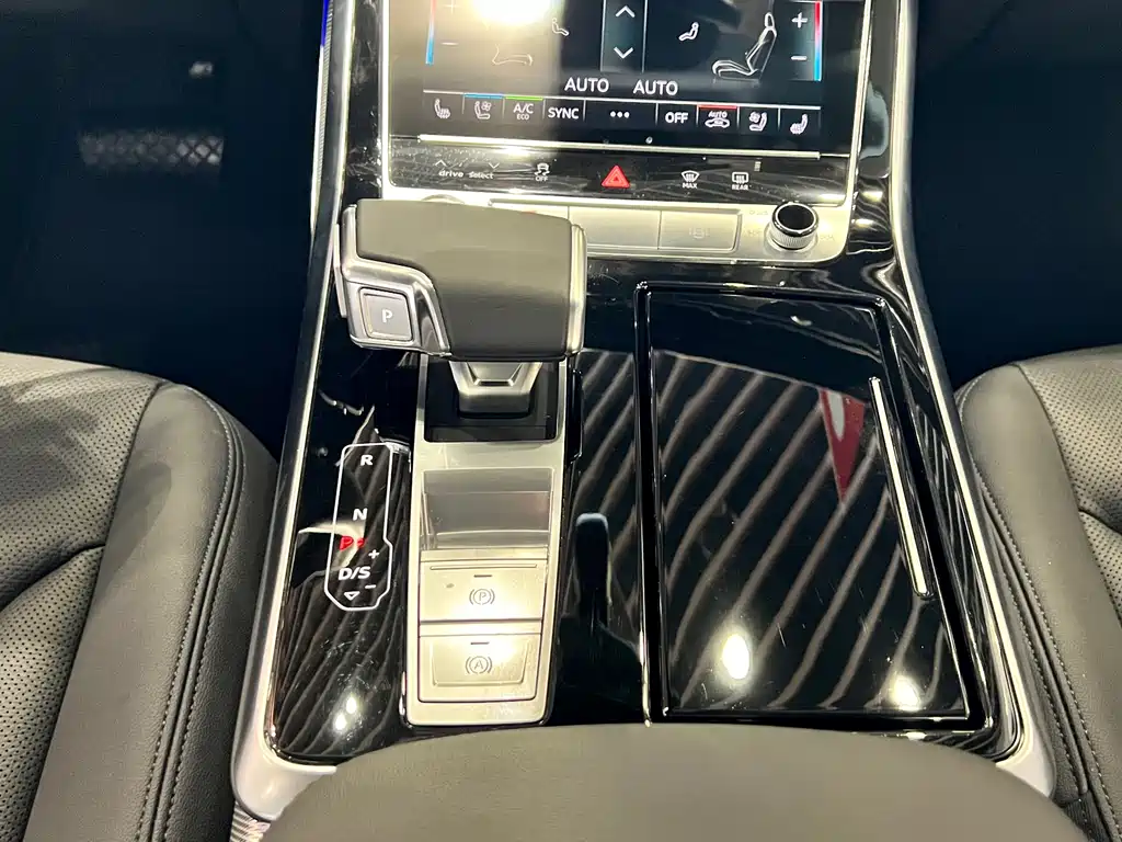 Audi Q7 — миниатюра 23