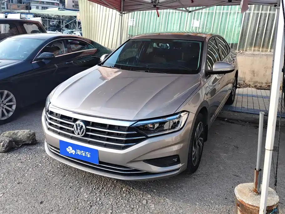 Volkswagen Sagitar 2021