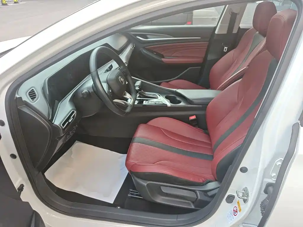 Changan Eado — миниатюра 15