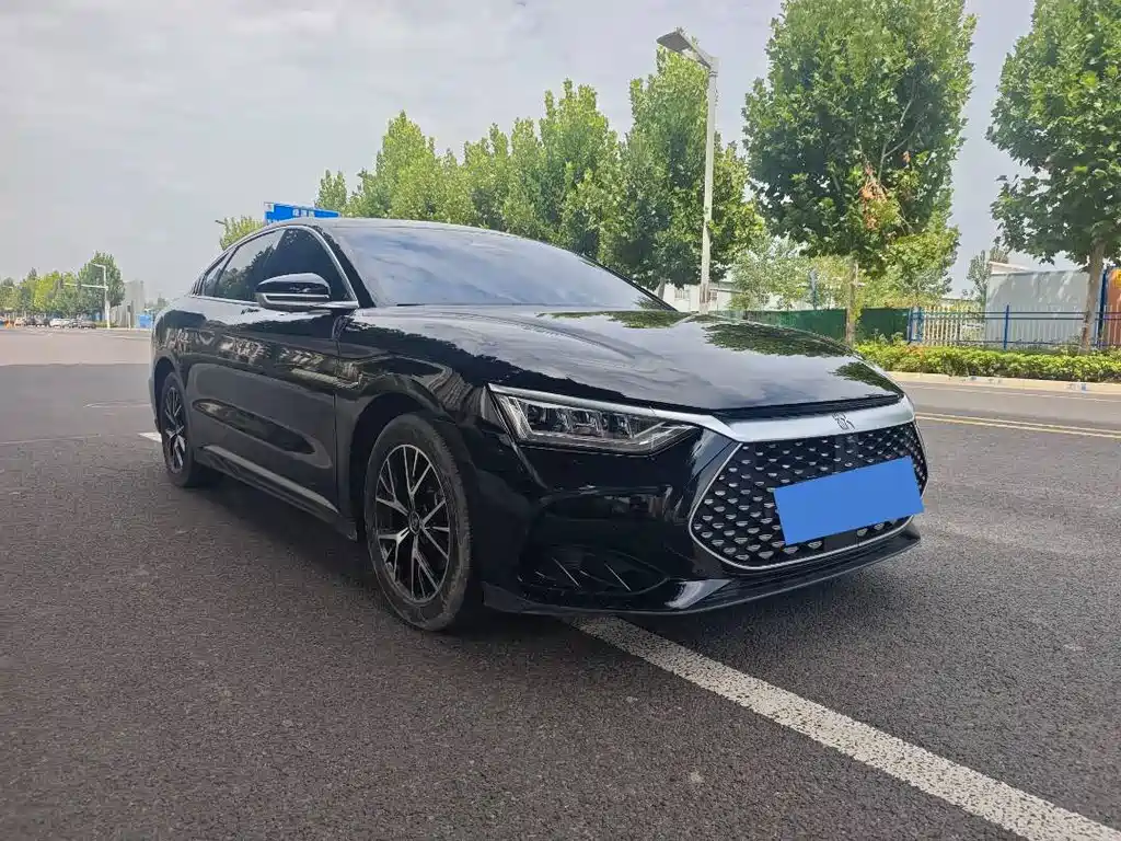 BYD Han — миниатюра 3