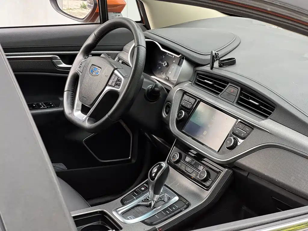 Geely Emgrand GS — миниатюра 7